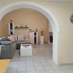 Ferienhaus Ruhige Oase In Korfus Hügeln Und Garten, Bis 5pers Agios Ioannis Peristerion