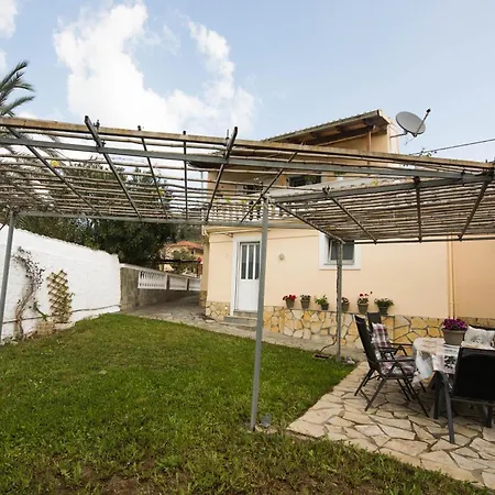 Ruhige Oase In Korfus Huegeln Und Garten, Bis 5pers