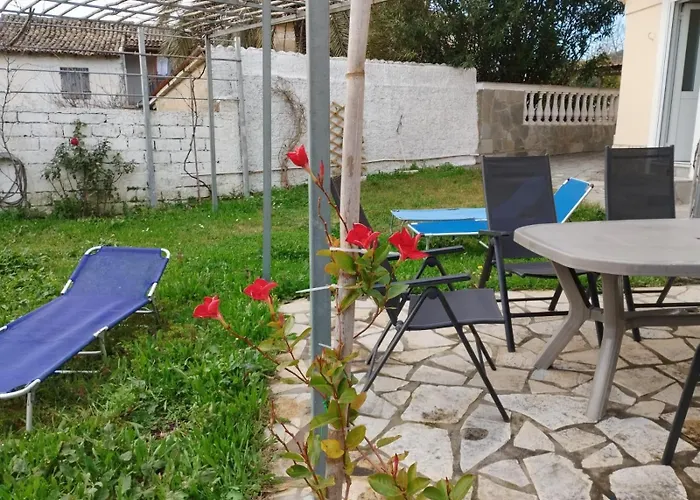 Ruhige Oase In Korfus Huegeln Und Garten, Bis 5pers *